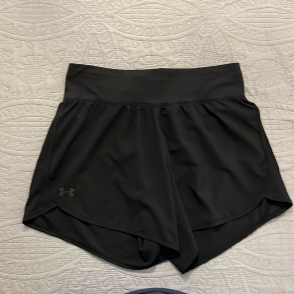 Women’s Black Under Armour Stamina Running Shorts - Picture 1 of 7